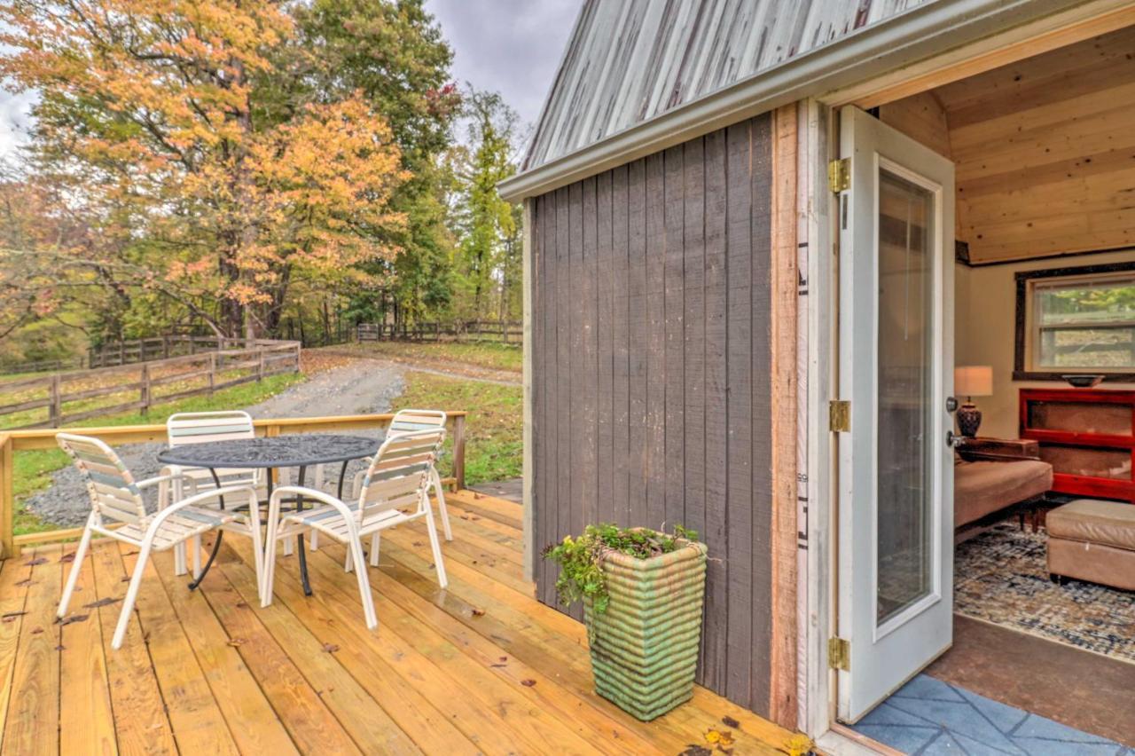 Rustic Hendersonville Farm Studio With Private Deck Esterno foto
